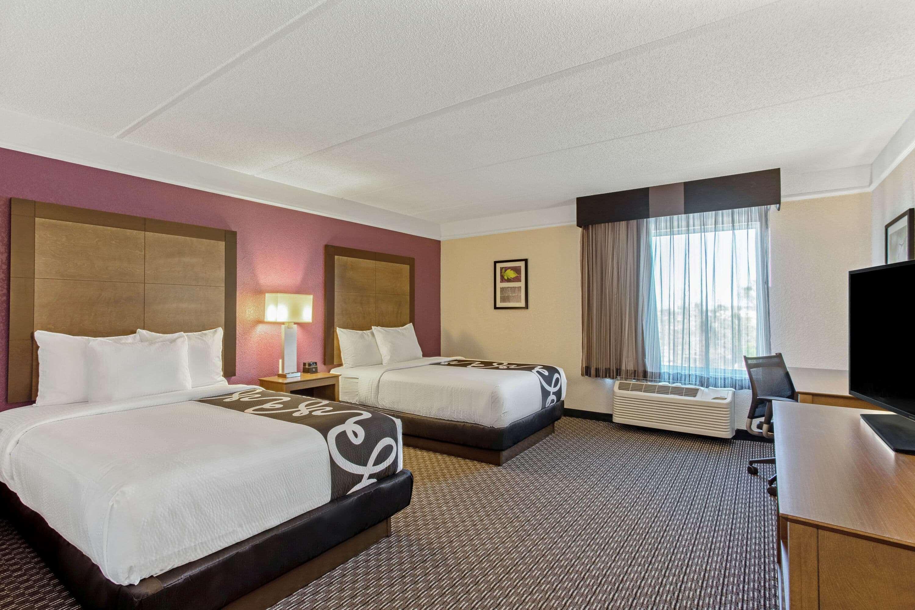 La Quinta Inn & Suites By Wyndham Città di Panama Esterno foto